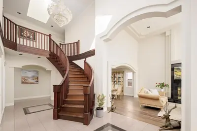 Gallery image of West Coast Cozy Home in Richmond