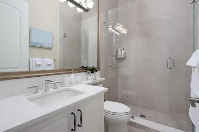Gallery image of Vancouver Vacation Home in Richmond
