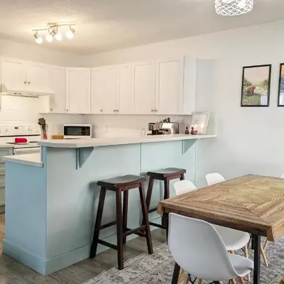 Bright 3 bed 3 bath House in Radium Hot Springs