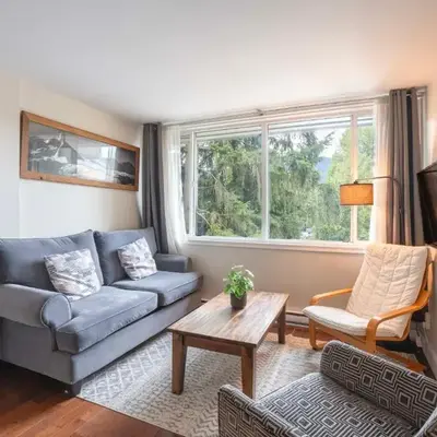 The Après Suite