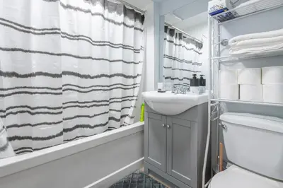 Gallery image of CenterStreet-Cozy 1bedroomSuite in Calgary
