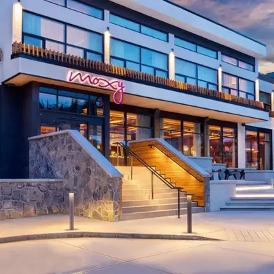 Moxy Banff