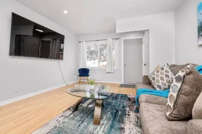 Gallery image of Accessible/PetFriendly-2bedSuite in Calgary
