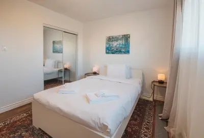Gallery image of Yellowknife Downtown Toboggan Hill Retreat in Yellowknife