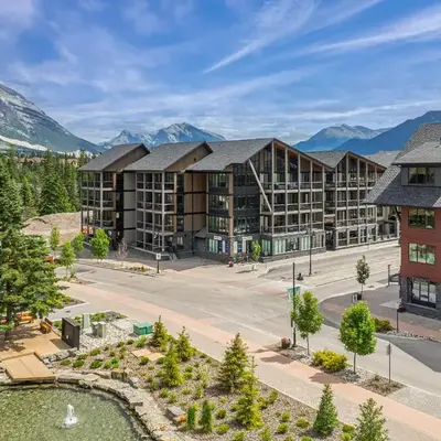 Spring Creek Luxury at Exclusive Timberstone Lodge