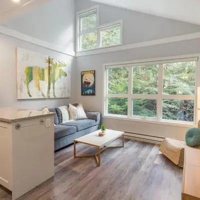 1BR in Gondola Village