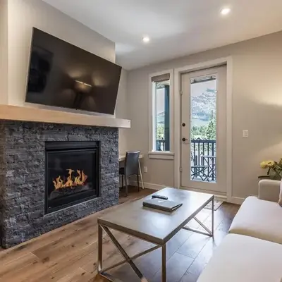 New 1Bd Luxe King Suite with Superb Mtn View