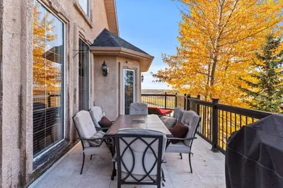 Gallery image of Country Escape - Acreage Home with Park in De Winton