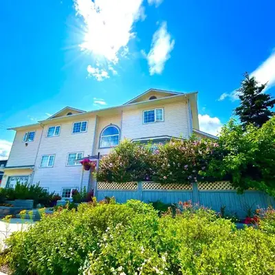 Midnight Sun Inn