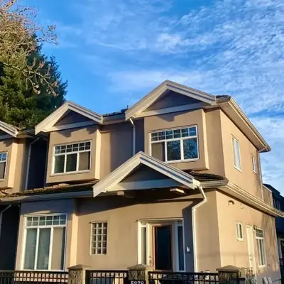Modern & Cozy 2-Bed Suite in Vancouver