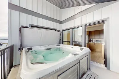 Gallery image of Spyglass 9E in Big White