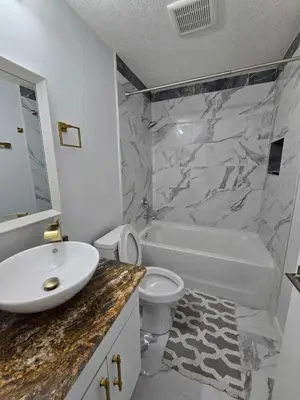 Gallery image of Deluxe Suite-2 Bedrooms with Full Kitchen in Edmonton