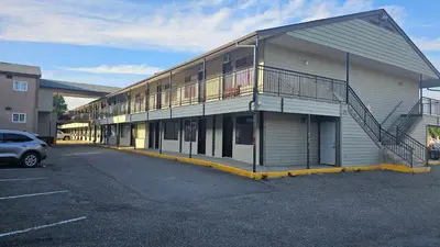Gallery image of Camelot Court Motel in Prince George