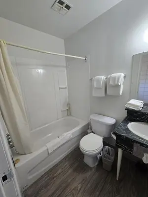 Gallery image of Camelot Court Motel in Prince George