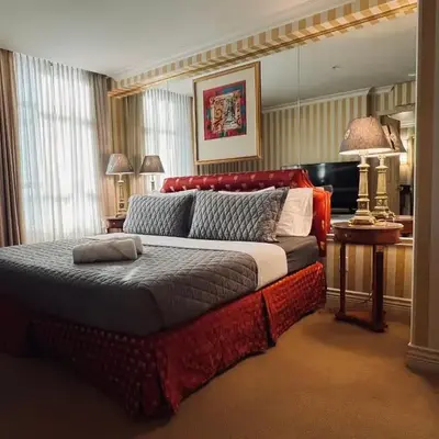 Executive Penthouse Suite