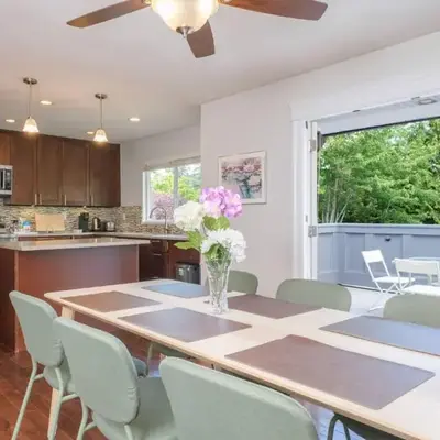 Surrey Family Home w/ Patio & Garden – 3BR 2BA