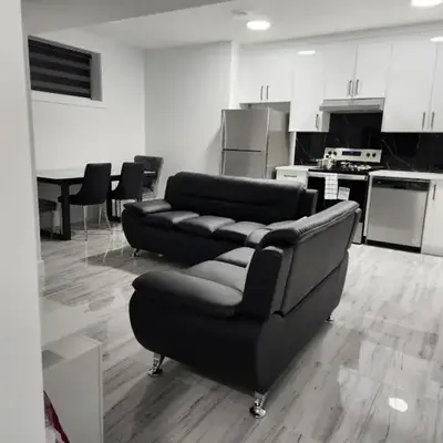 Spacious 2 Bedroom Suite in Edmonton