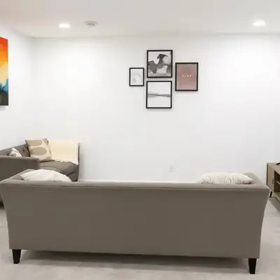 Apartment In Calgary Near Airport