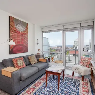Sunset Place-Deluxe One Bedroom Condo in the Escher Building