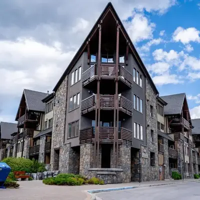 Creekside 2-Bedroom Condo