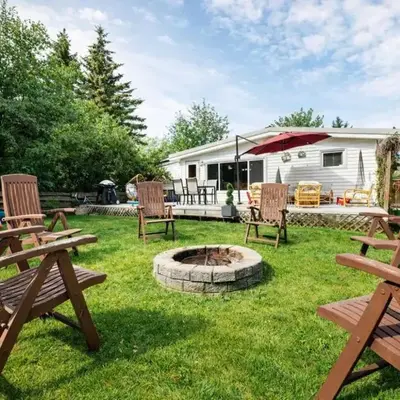 Sylvan Cabin - 3 BR Family Fun Luxurious Yard