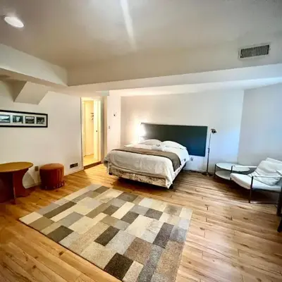 Beautiful and cozy room in Vancouver