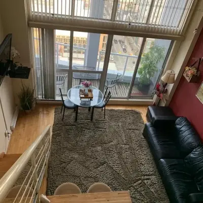 downtwon apartment suite 933 seymour