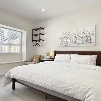 Vancouver Mini Suite