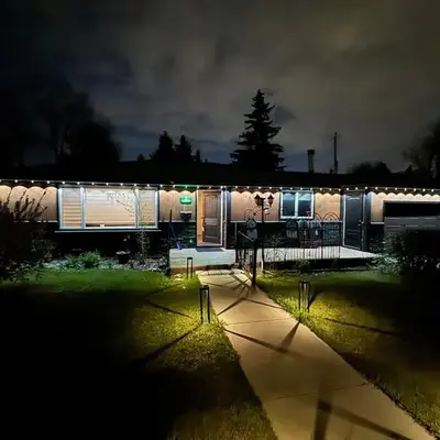 Luxurious Air Conditioned Inner City Bungalow