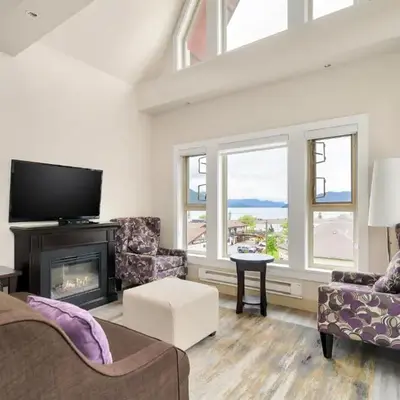 Scenic 3BR unit in Harrison