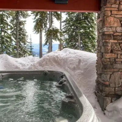 Snowbanks 6