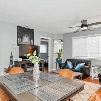 Knockan Hill Rentals - Ground Floor Suite