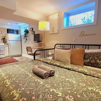 Cozy Boho Studio Suite