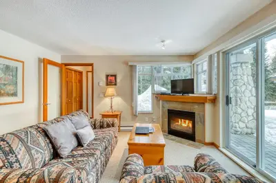 Gallery image of The Lagoons 35 in Whistler