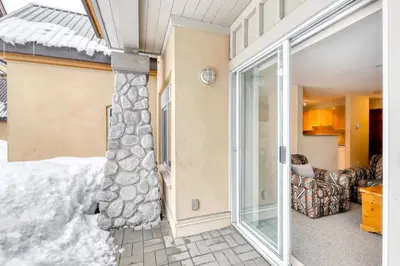Gallery image of The Lagoons 35 in Whistler