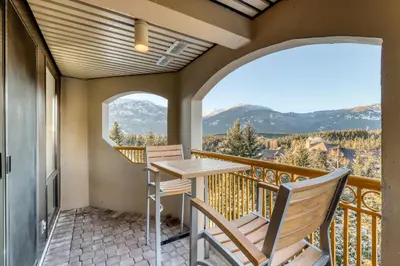 Gallery image of The Marquise 605 in Whistler