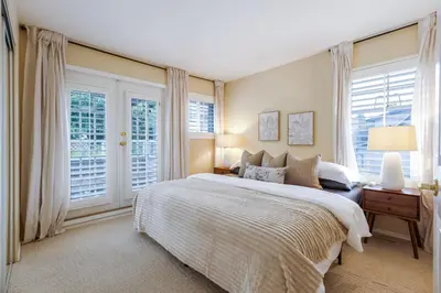 Gallery image of Free St Parking/Entire Local Family House/Sleep 8! in Vancouver