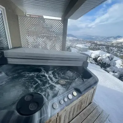 20 KLM from SilverStar with private Hot Tub