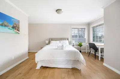 Gallery image of Stylish 1BR Suite with Private Entrance in Richmond in Richmond