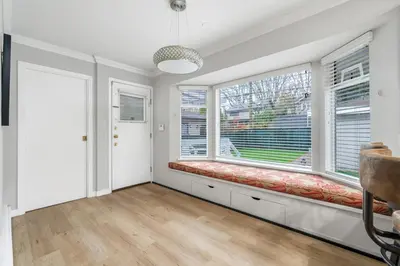 Gallery image of Comfortable Family Home in Dunbar in Vancouver