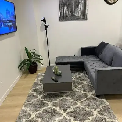 cozy basement suite with 1-bed