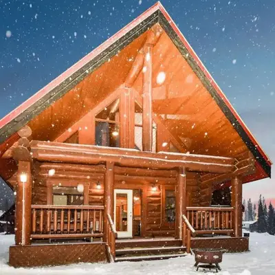 Wonderful Rockies Cabin Getaway for Hike or Ski