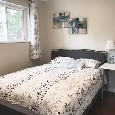 EVE'S Room Connect YVR Downtown UBC