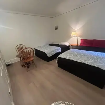 Vancouver Airport Rooms - Free Parking