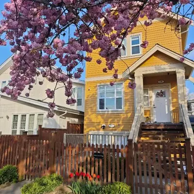 Modern 2BR Suite Steps to SkyTrain