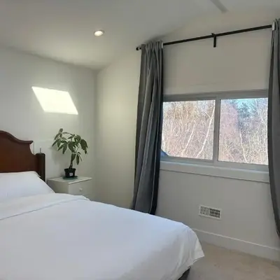Comfortable Private Room in a Shared Home