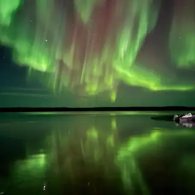 Aurora views from 2 br apartment by lake