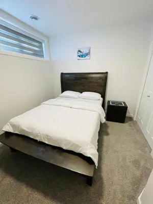 Gallery image of Modern Comfort in NW Calgary in Calgary