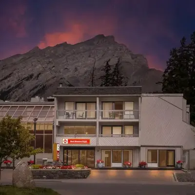 Best Western Plus Banff International Lodge