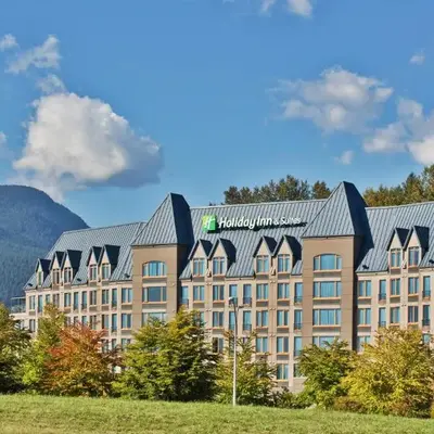 Holiday Inn & Suites North Vancouver by IHG